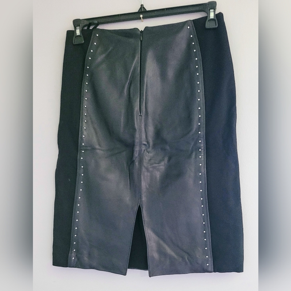 White House Black Market Elegant Black Faux Leather Pencil Skirt Women's Size 6 - Picture 3 of 8